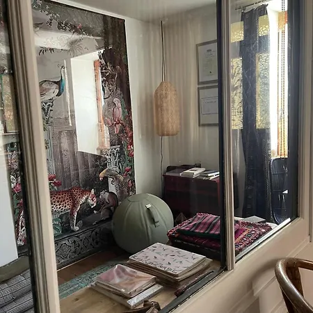 La Maison Bleue